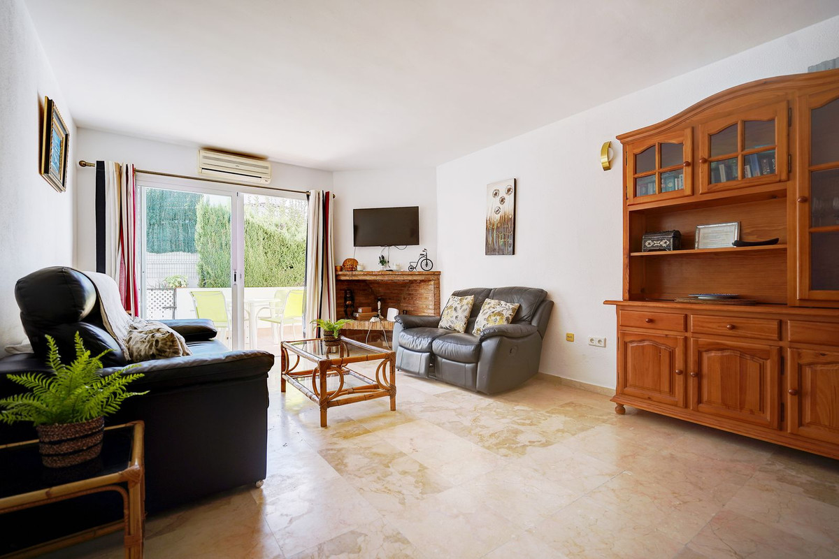 Adosados de 2 dormitorios en venta en Marbella – R5179339 Adosados de 2 dormitorios en venta en Marbella – R5179339