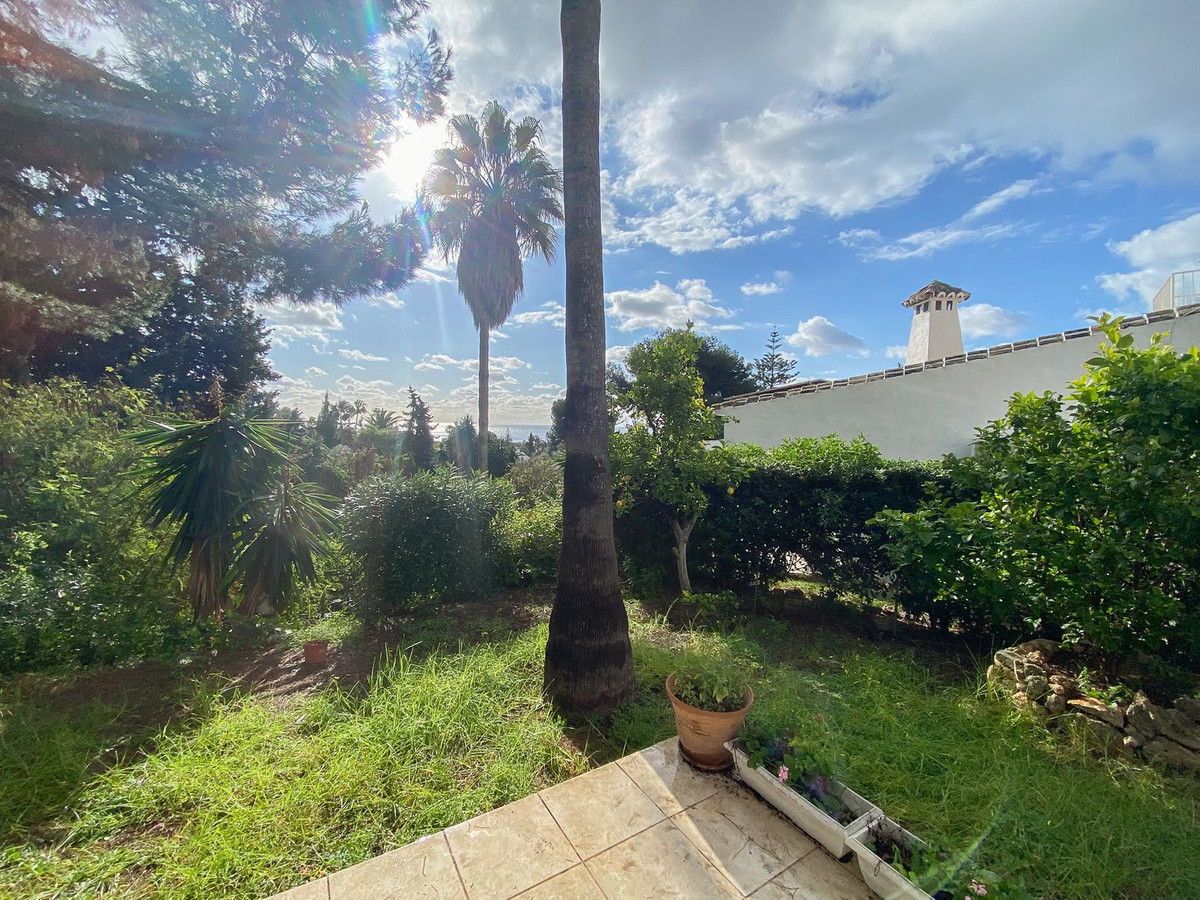 3 bedroom Villas for sale in Calahonda – R4908952