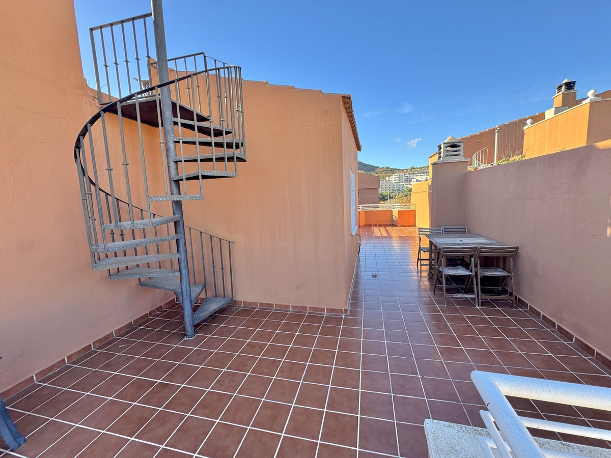 Aticos de 2 dormitorios en venta en Riviera del Sol – R5199388