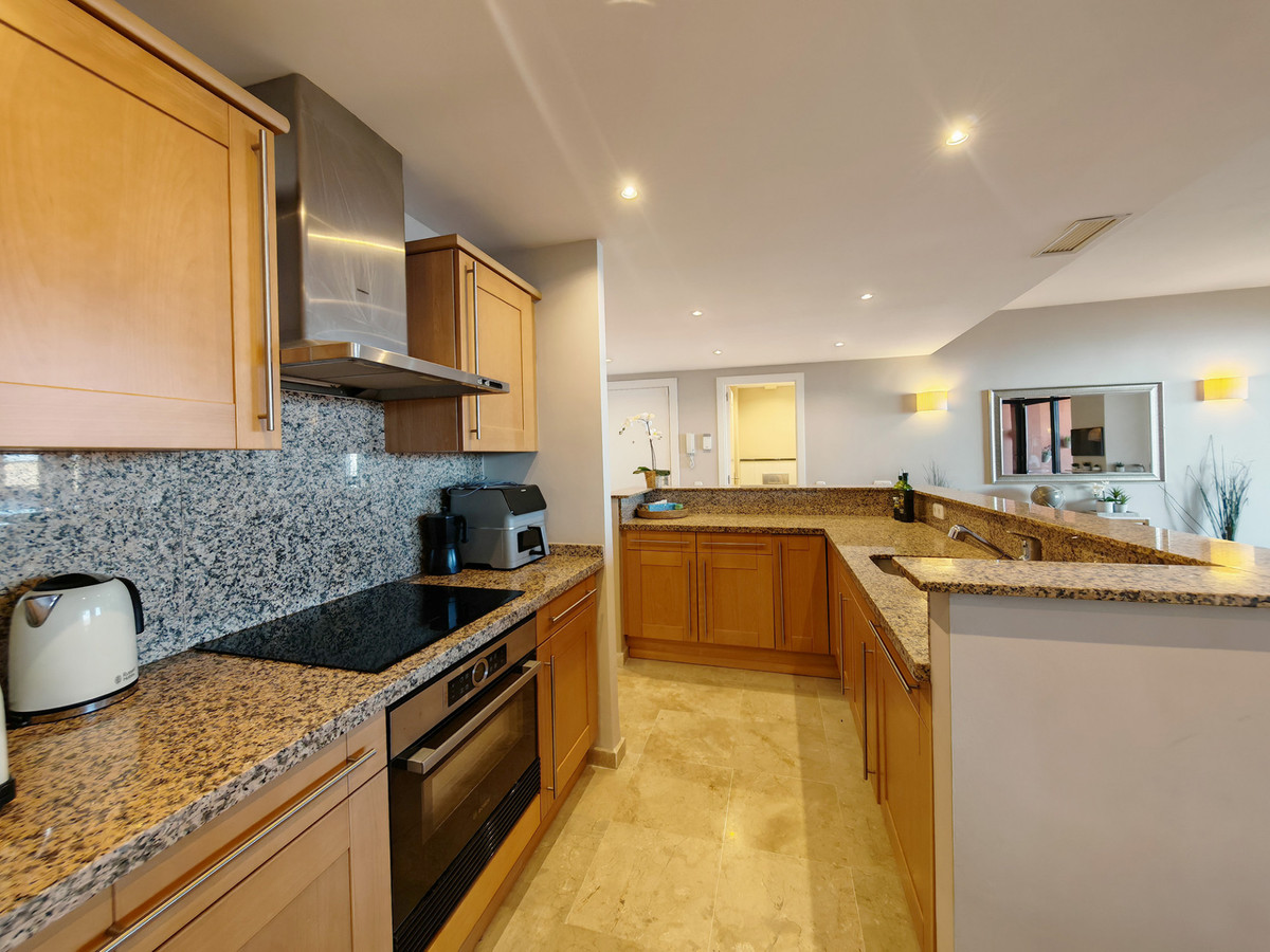 3 bedroom Apartments for sale in Mijas – R5196973