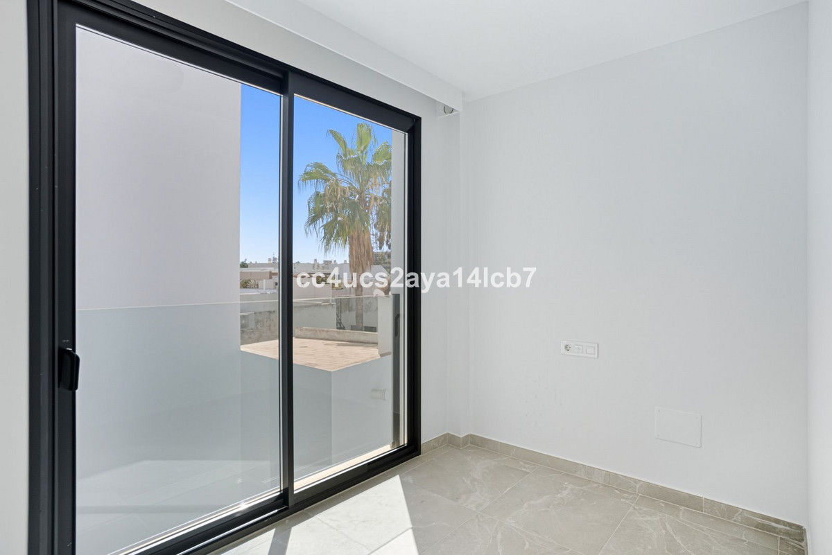 Apartamentos de 2 dormitorios en venta en La Cala de Mijas – R5170828