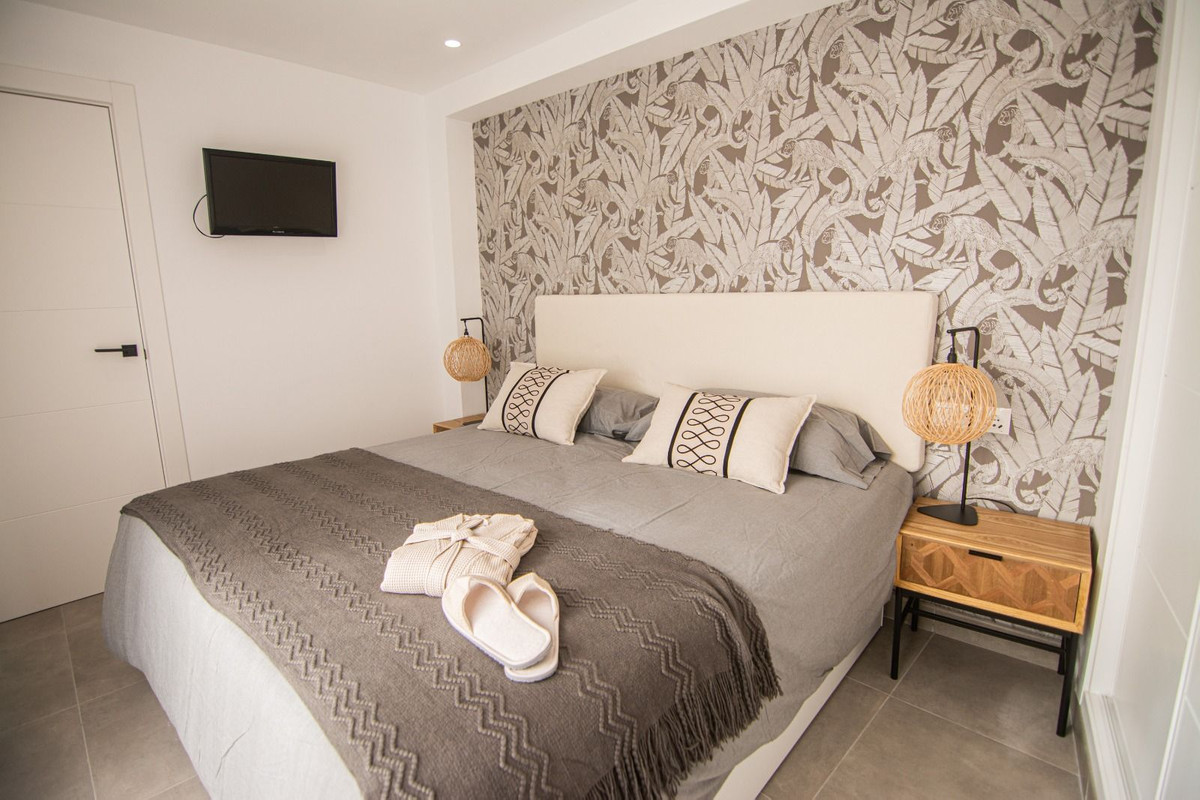 2 bedroom Penthouses for sale in Marbella – R5186230
