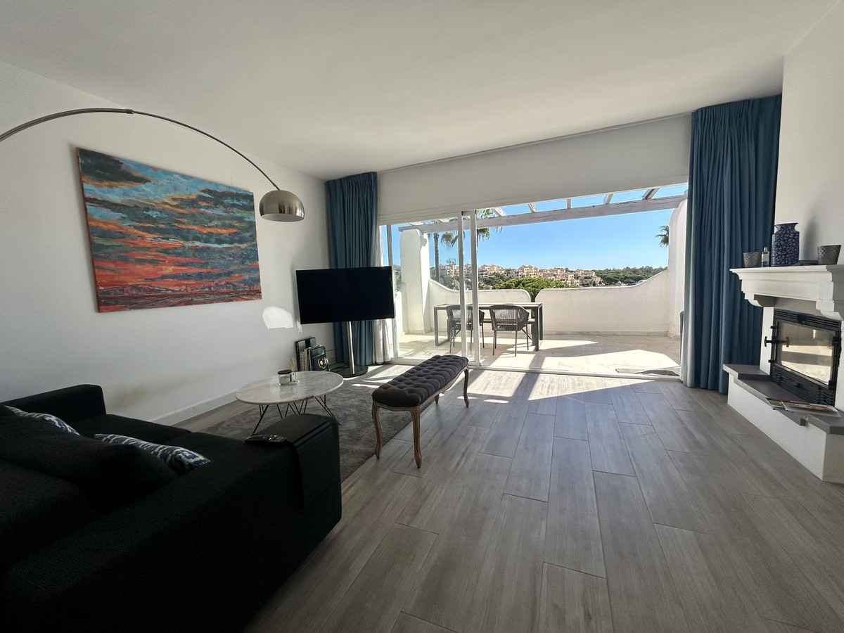 5 bedroom Villas for sale in Elviria – R5200192 5 bedroom Villas for sale in Elviria – R5200192