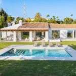 Villas de 5 dormitorios en venta en El Rosario – R5192215