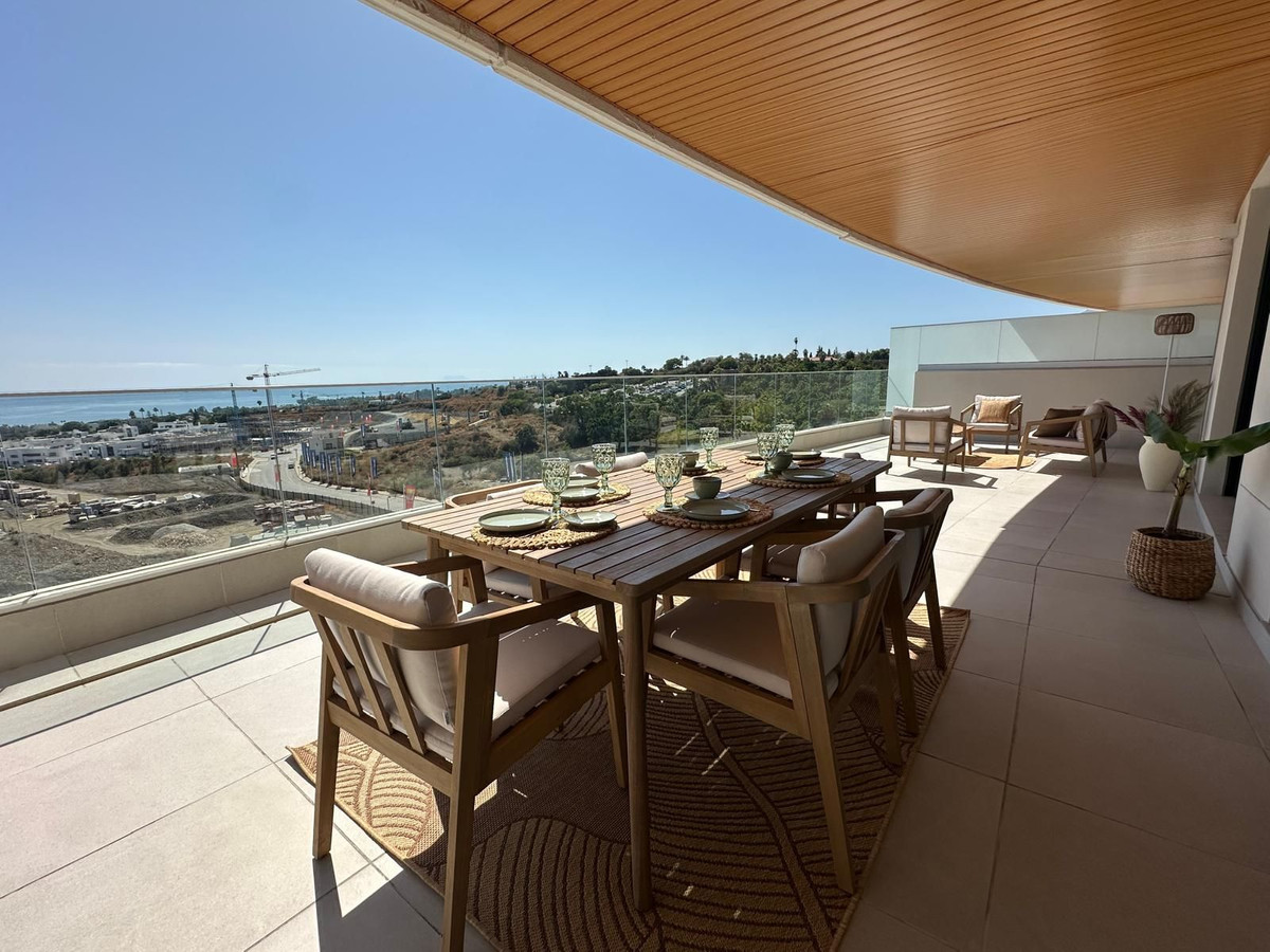 Apartamentos de 3 dormitorios en venta en Selwo – R5162590