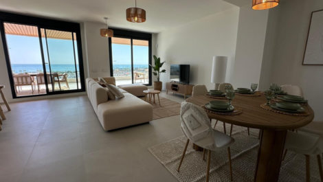 Apartamentos de 3 dormitorios en venta en Selwo – R5162590