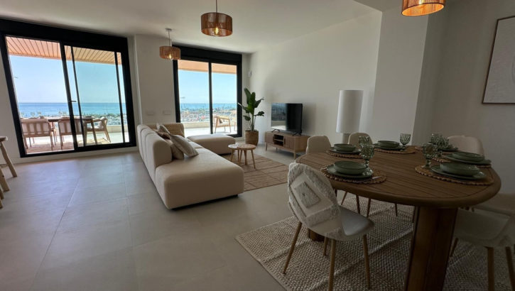 Apartamentos de 3 dormitorios en venta en Selwo – R5162590 en 
