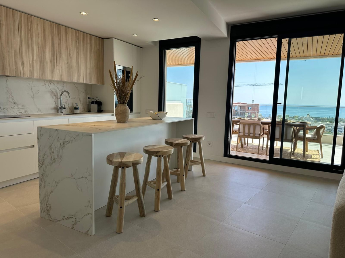 Apartamentos de 3 dormitorios en venta en Selwo – R5162590