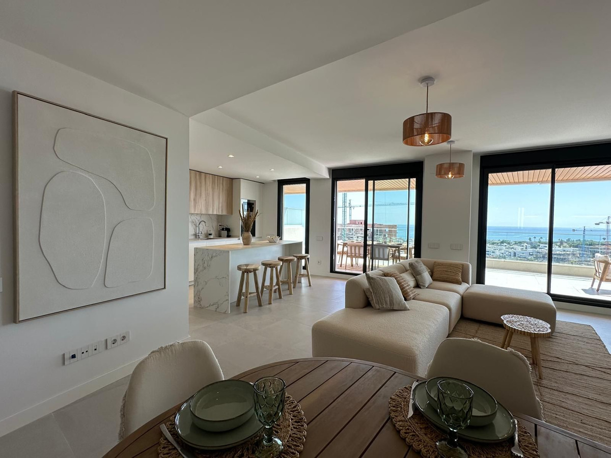 Apartamentos de 3 dormitorios en venta en Selwo – R5162590