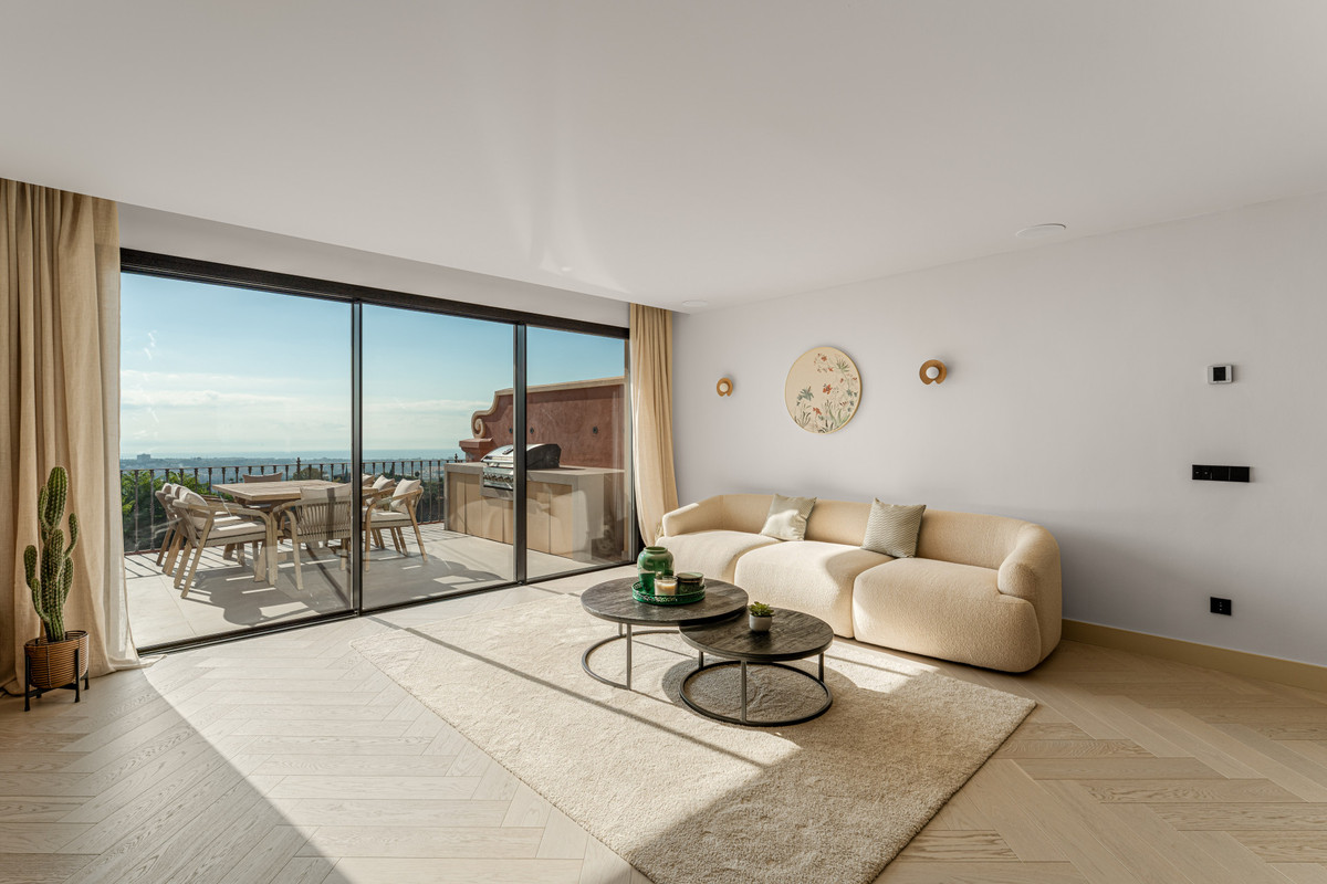 Apartamentos de 4 dormitorios en venta en La Quinta – R5177716