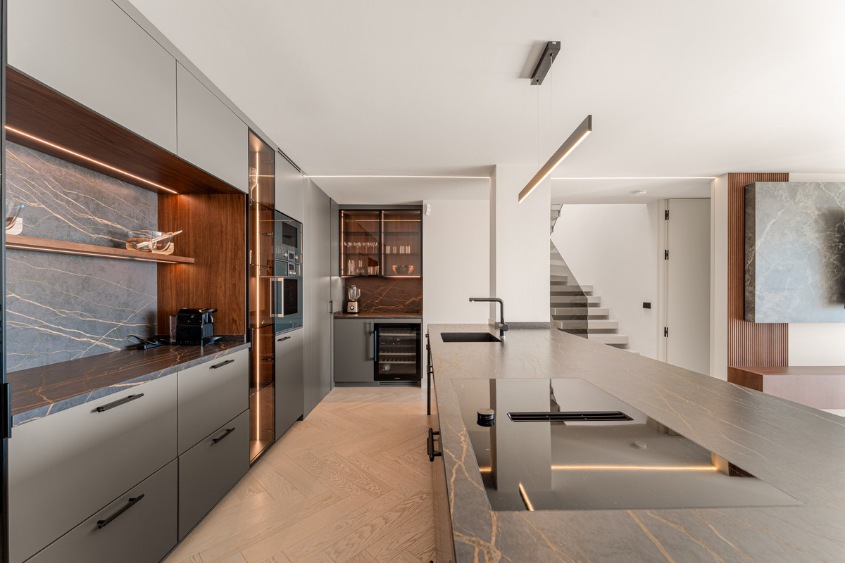 Apartamentos de 4 dormitorios en venta en La Quinta – R5177716