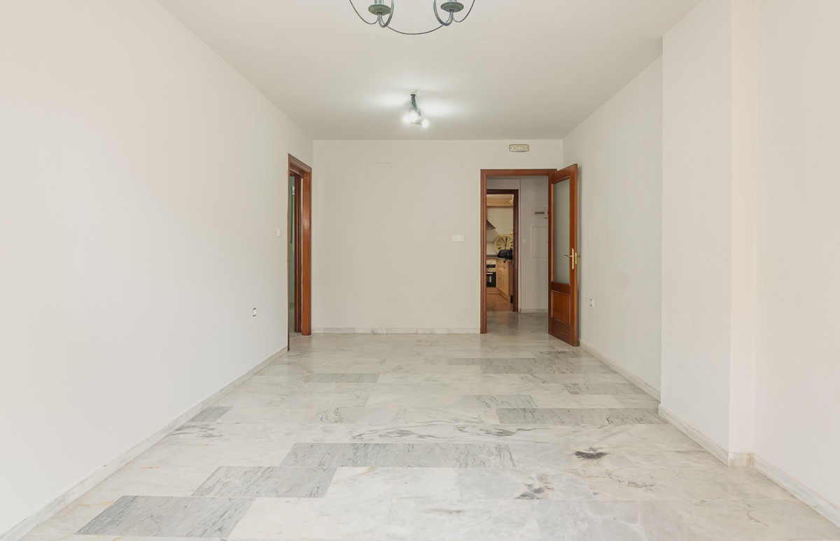 Apartamentos de 2 dormitorios en venta en Marbella – R4933900