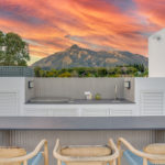 6 bedroom Villas for sale in Milla de Oro – R4709347