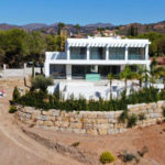 Villas de 4 dormitorios en venta en Elviria – R4976098