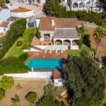 Villas de 2 dormitorios en venta en Elviria – R5198512