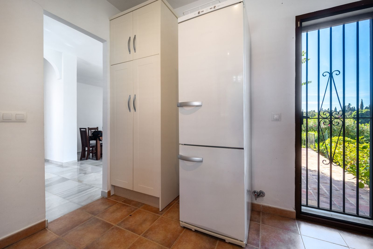 Villas de 2 dormitorios en venta en Elviria – R5198512