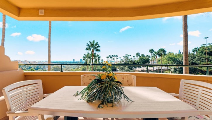 3 bedroom Apartments for sale in Elviria – R5186620 in 