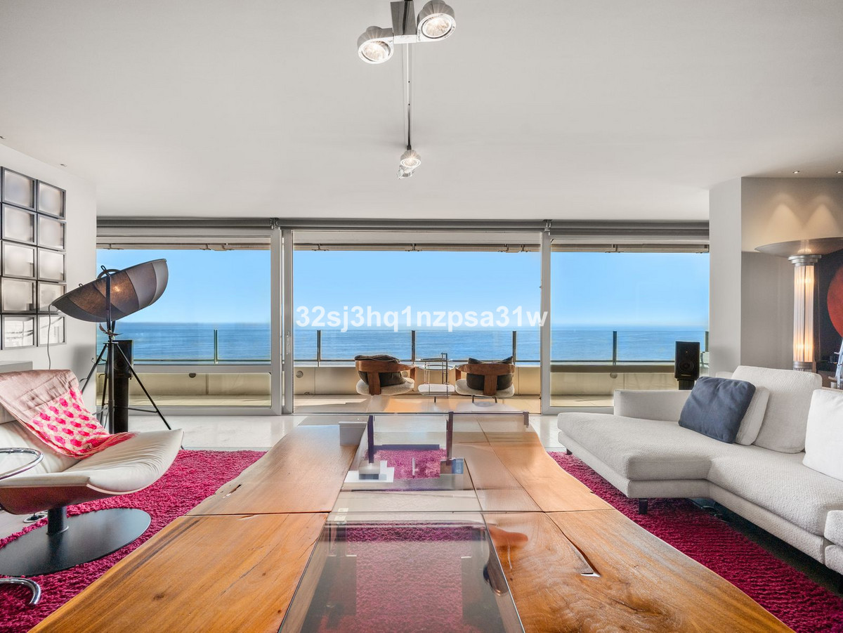 Aticos de 3 dormitorios en venta en Marbella – R5078782