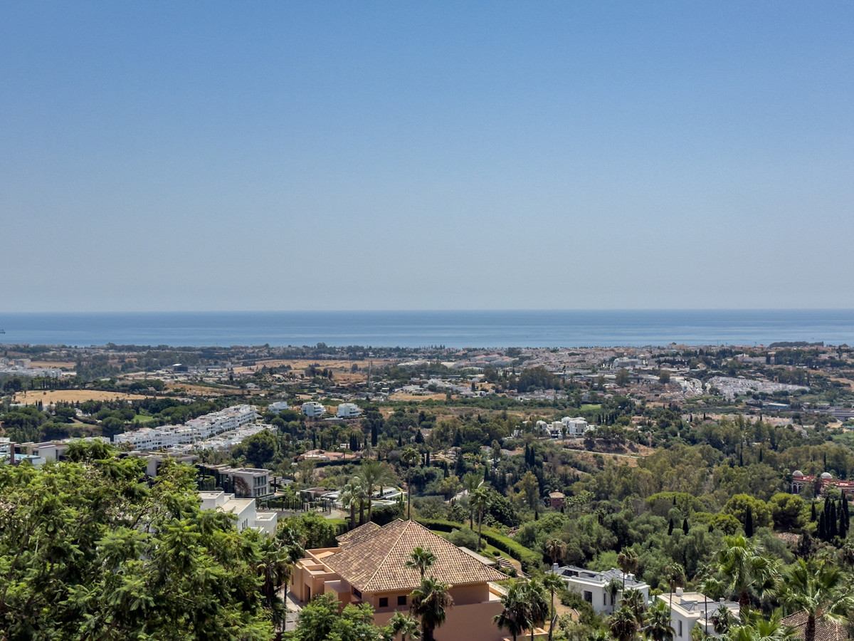 2 bedroom Apartments for sale in Monte Halcones – R5120149 2 bedroom Apartments for sale in Monte Halcones – R5120149