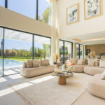 6 bedroom Villas for sale in Los Monteros – R5182747