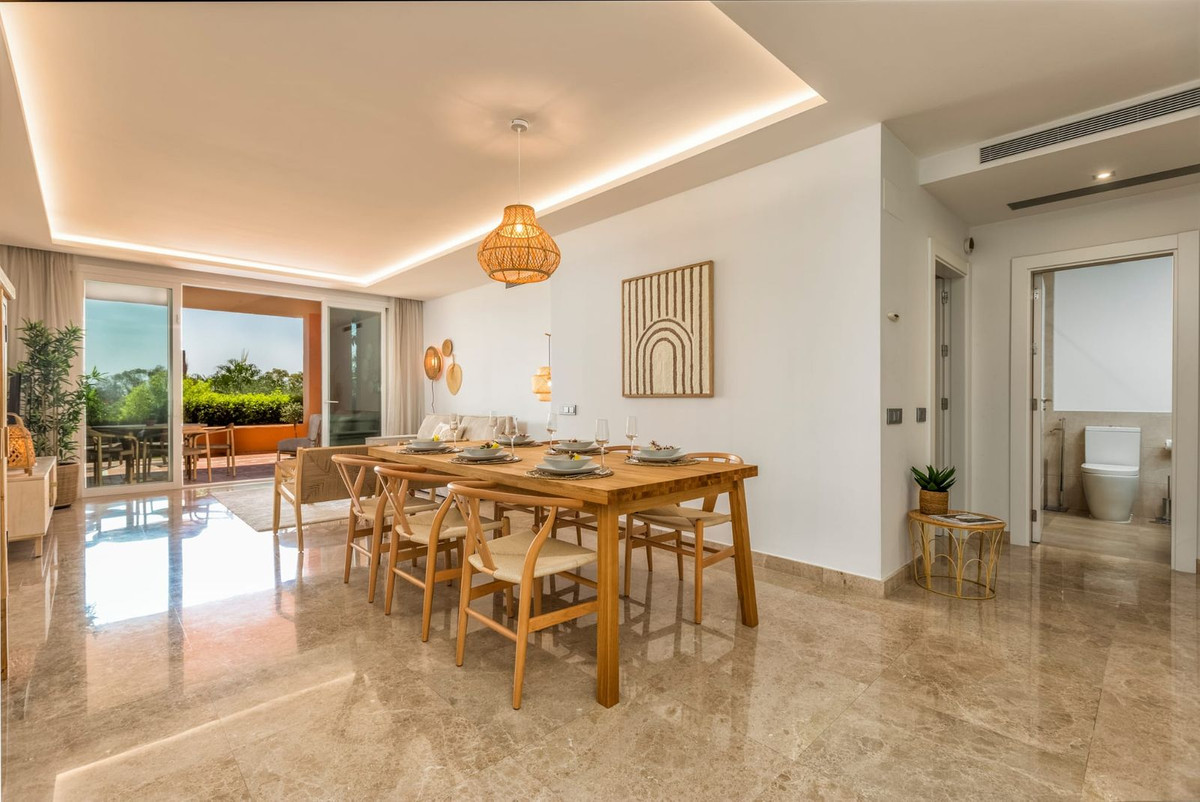 2 bedroom Apartments for sale in Marbella – R4839838