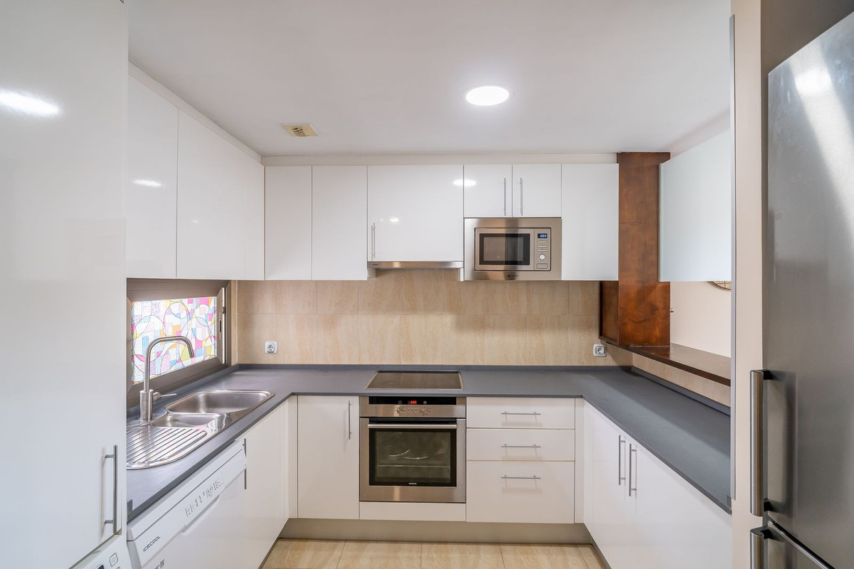 2 bedroom Apartments for sale in La Cala de Mijas – R5199397