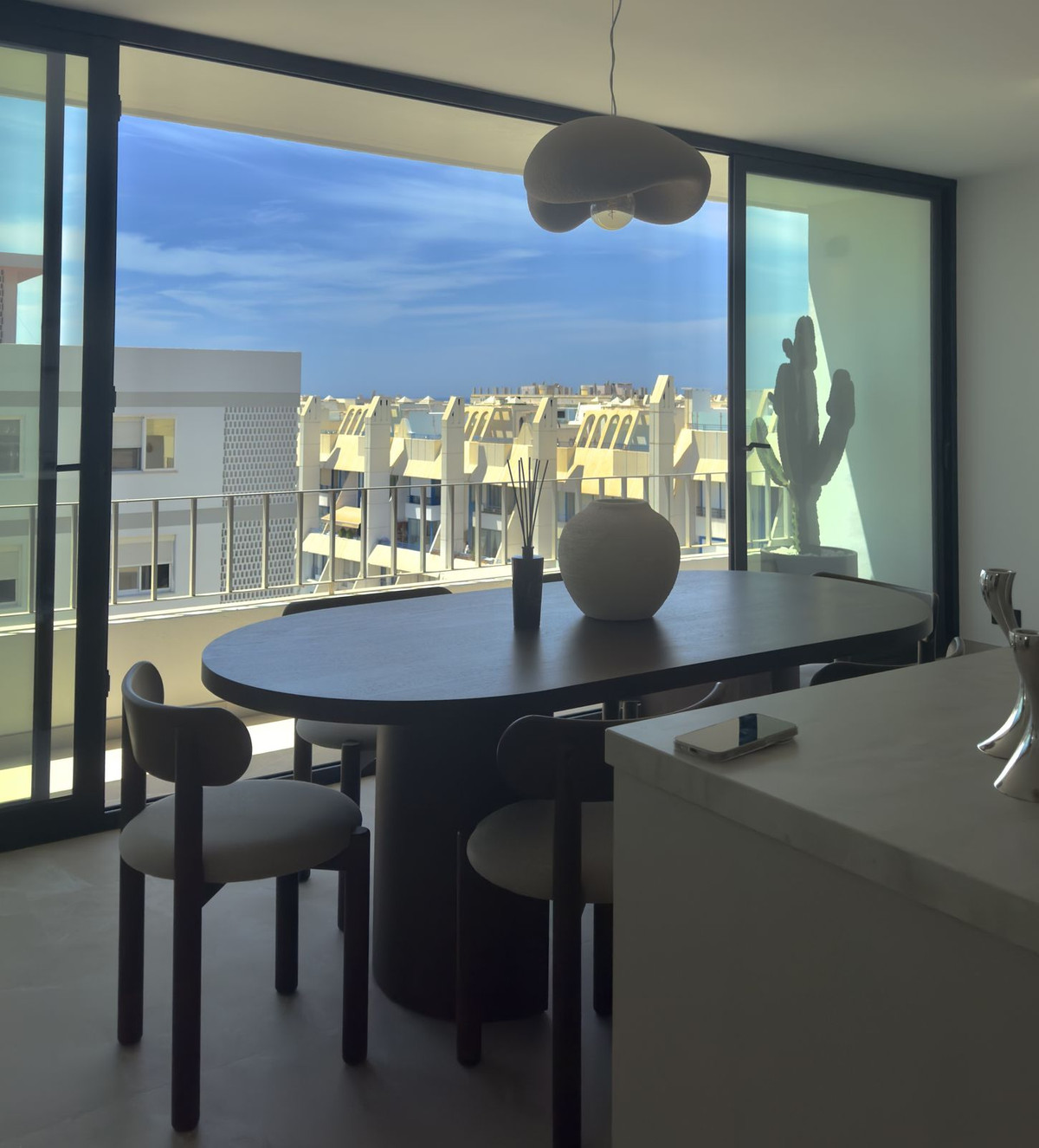 Aticos de 3 dormitorios en venta en Marbella – R5183794