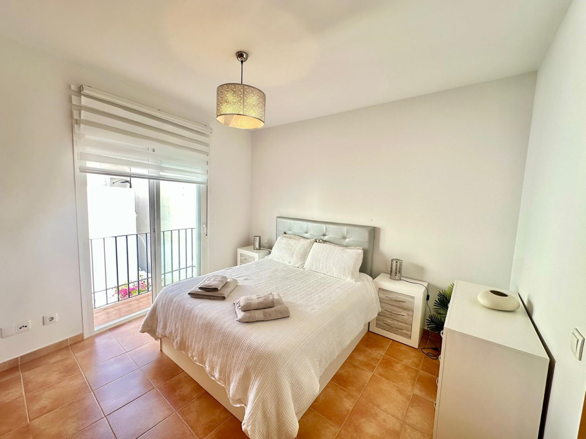 3 bedroom Apartments for sale in Marbella – R5192458