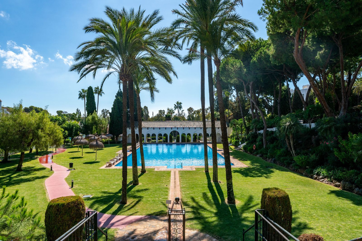 3 bedroom Apartments for sale in Marbella – R5167504