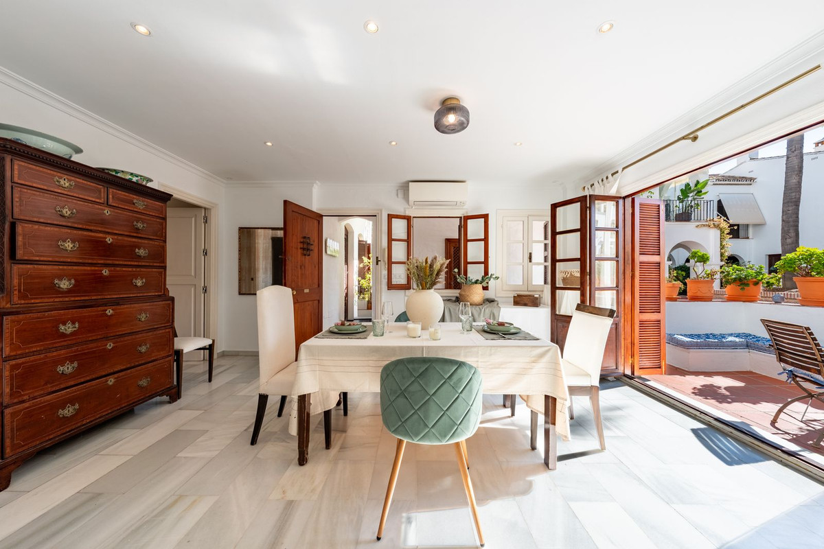 3 bedroom Apartments for sale in Marbella – R5167504