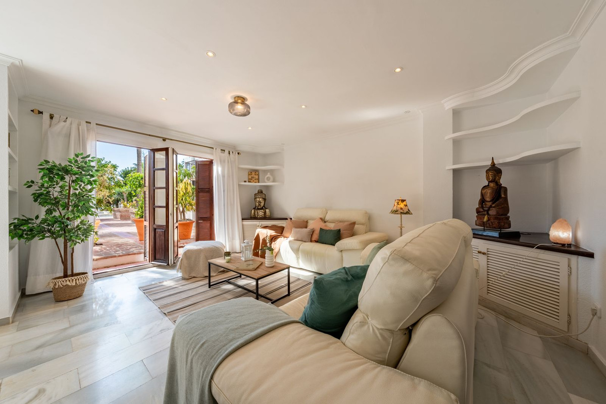 3 bedroom Apartments for sale in Marbella – R5167504