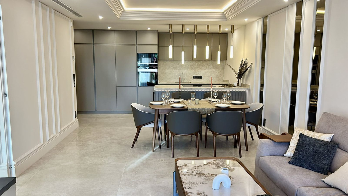 Apartamentos de 3 dormitorios en venta en Nueva Milla de Oro – R5179693