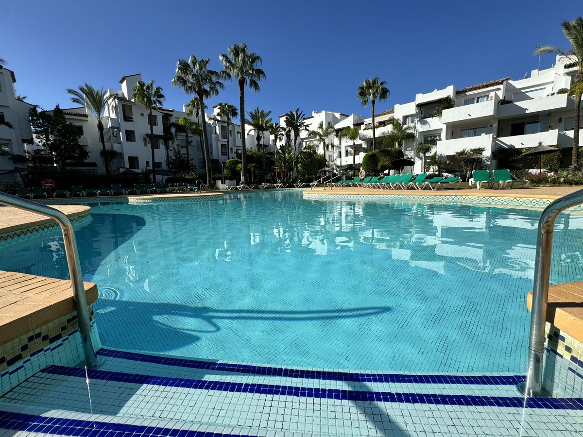 3 bedroom Apartments for sale in Atalaya – R5184298