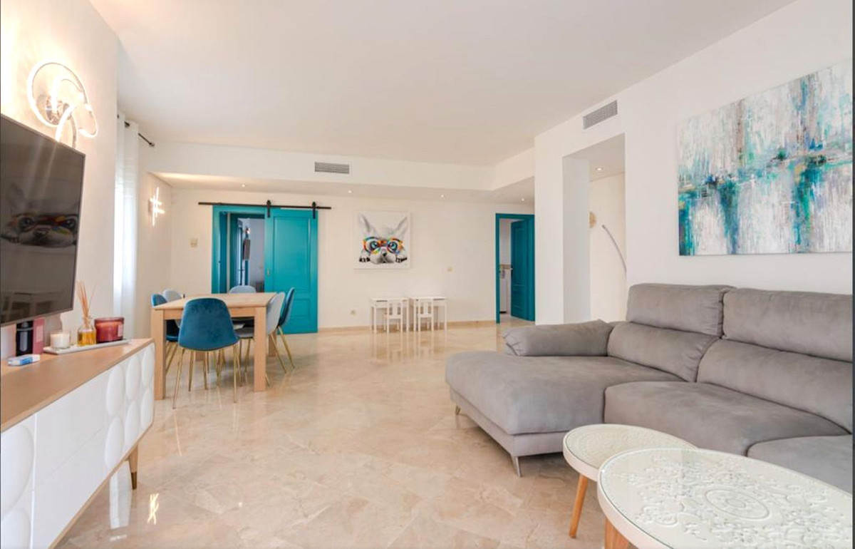 3 bedroom Apartments for sale in Atalaya – R5184298