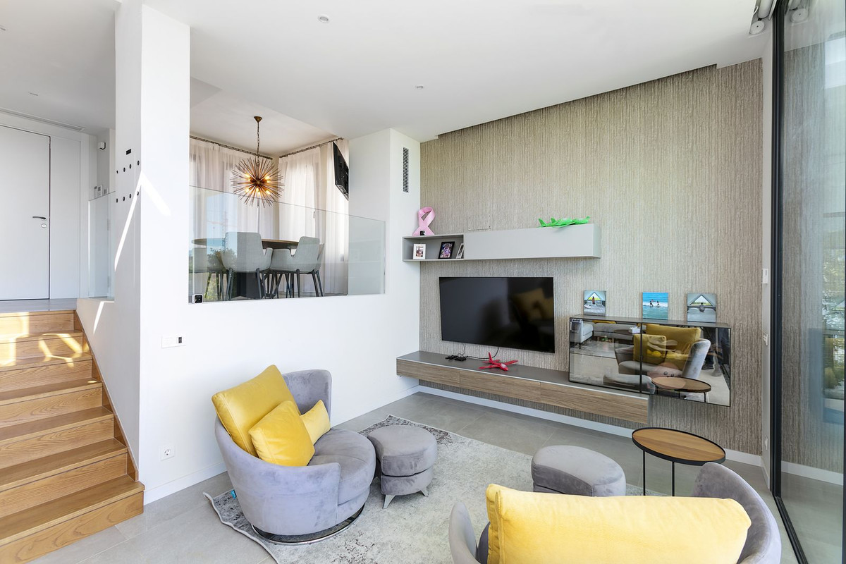 Adosados de 3 dormitorios en venta en Cabopino – R5155285