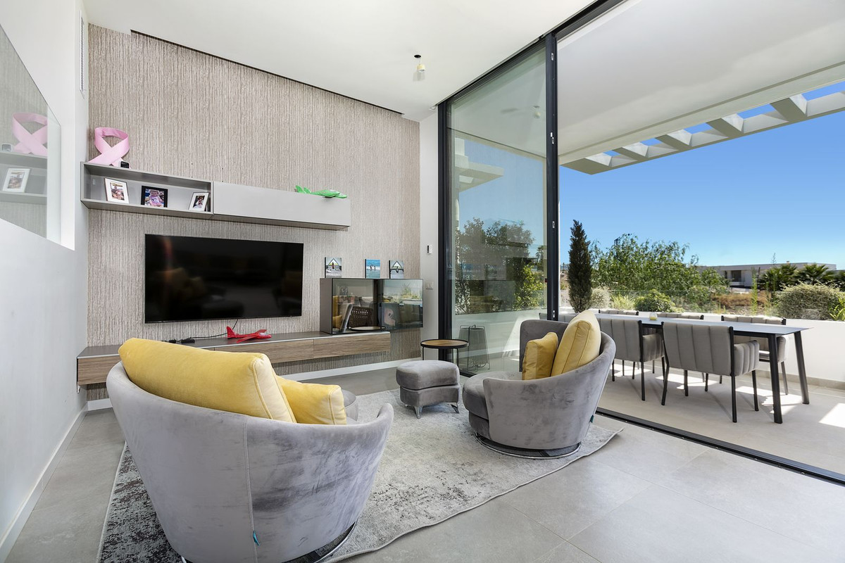 Adosados de 3 dormitorios en venta en Cabopino – R5155285