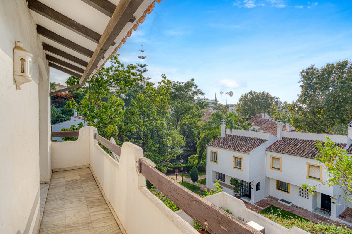 3 bedroom Townhouses for sale in Milla de Oro – R5179837