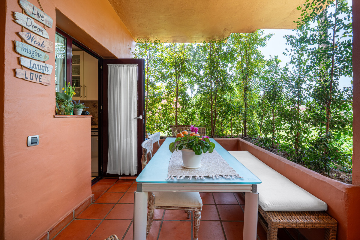 Adosados de 5 dormitorios en venta en Marbella – R5181520