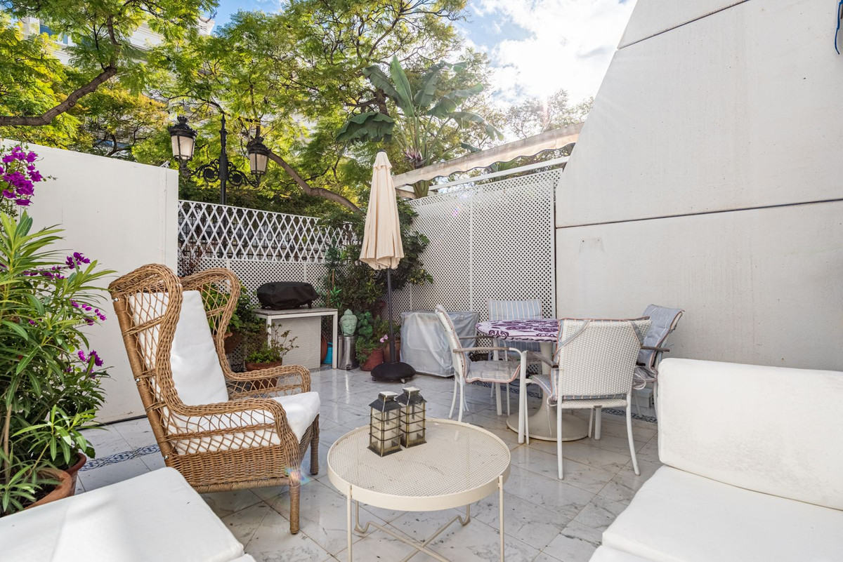 Apartamentos de 2 dormitorios en venta en Marbella – R4951273 Apartamentos de 2 dormitorios en venta en Marbella – R4951273