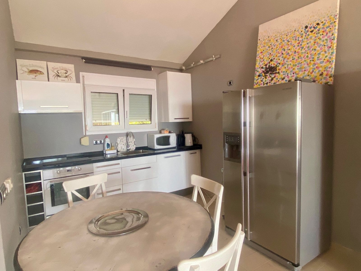 Apartamentos de 2 dormitorios en venta en La Mairena – R5169244