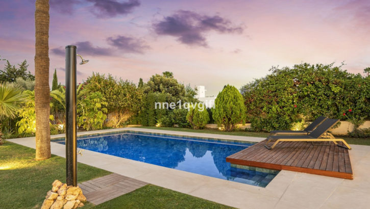 4 bedroom Villas for sale in Guadalmina Alta – R5032297 in 