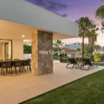 4 bedroom Villas for sale in Guadalmina Alta – R5032297