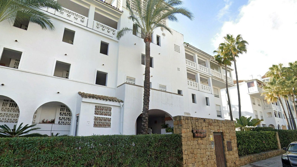 3 bedroom Apartments for sale in Marbella – R5039791