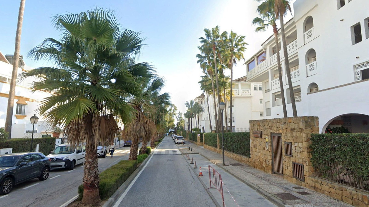 3 bedroom Apartments for sale in Marbella – R5039791
