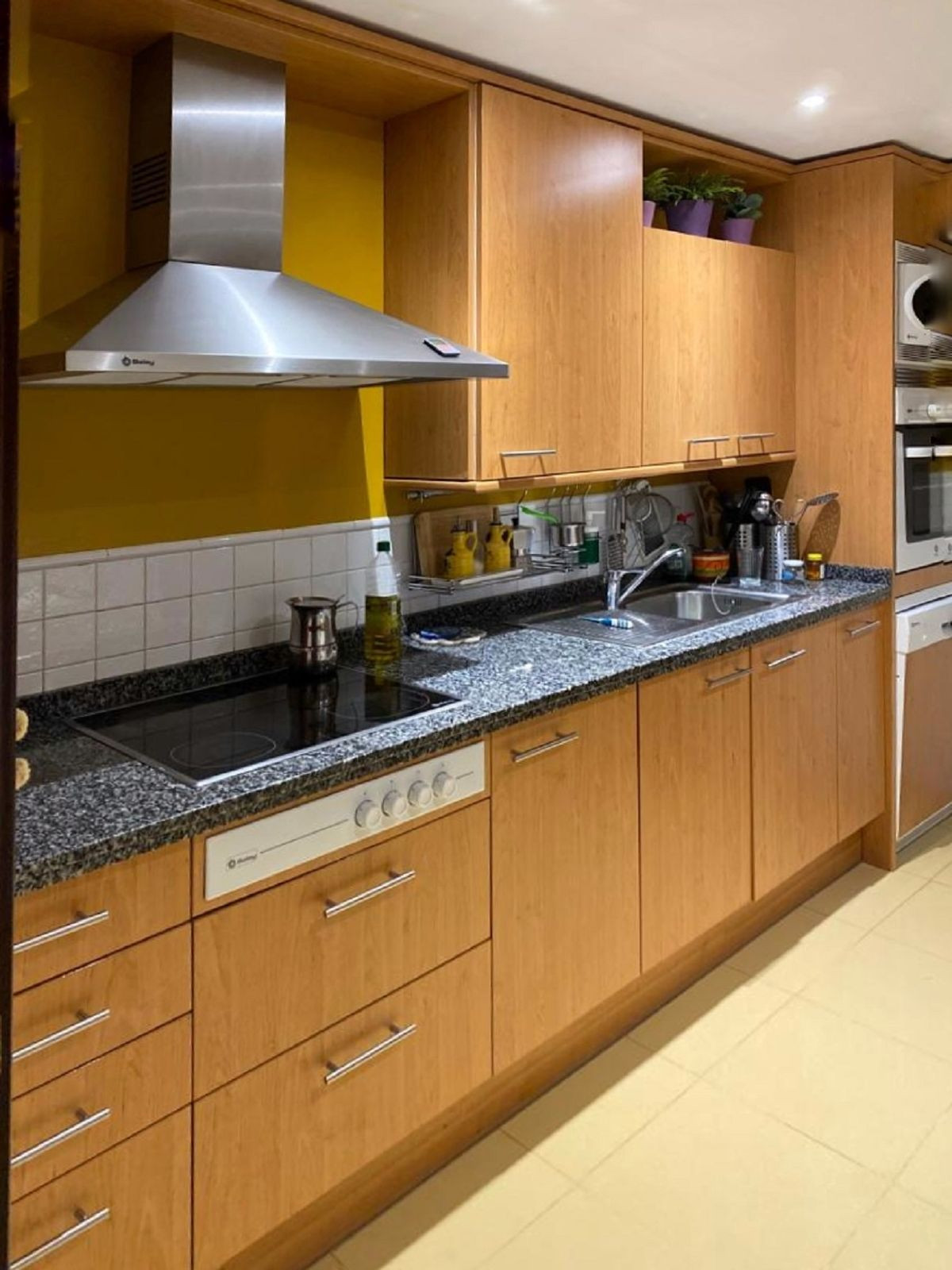 Apartamentos de 2 dormitorios en venta en Elviria – R4831600