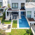 5 bedroom Semi-detached for sale in Cabopino – R5162422