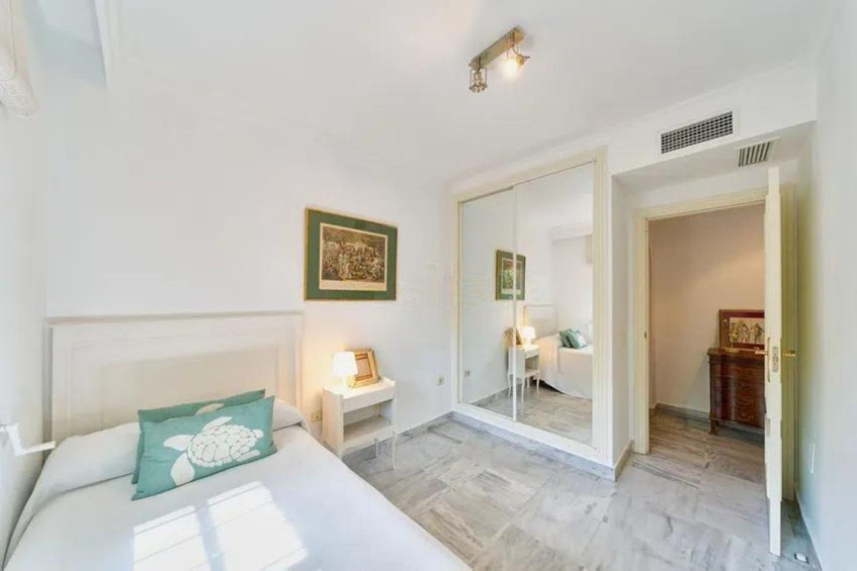 3 bedroom Apartments for sale in Marbella – R5066938