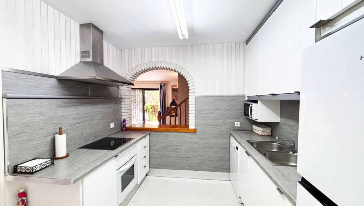2 bedroom Apartments for sale in Las Chapas – R5140051 in 