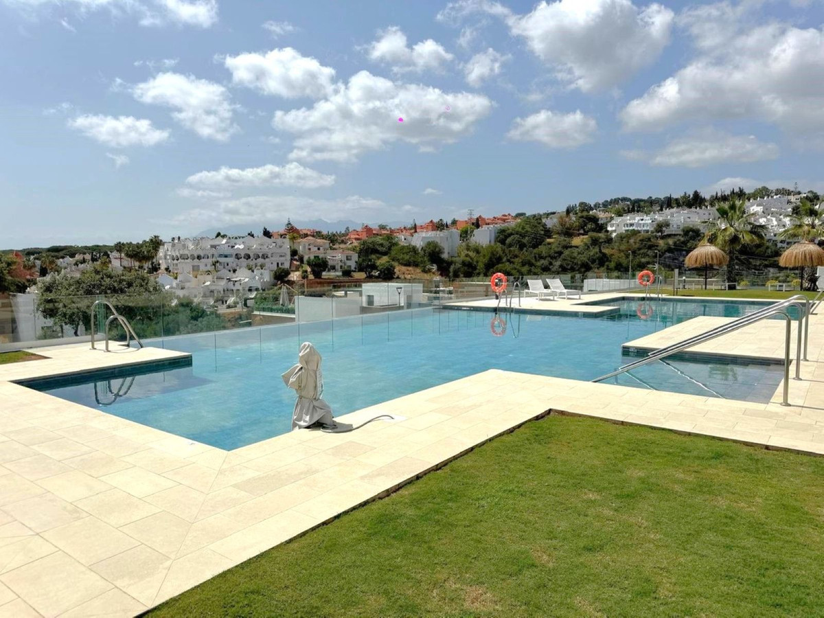 3 bedroom Apartments for sale in Cabopino – R4842436