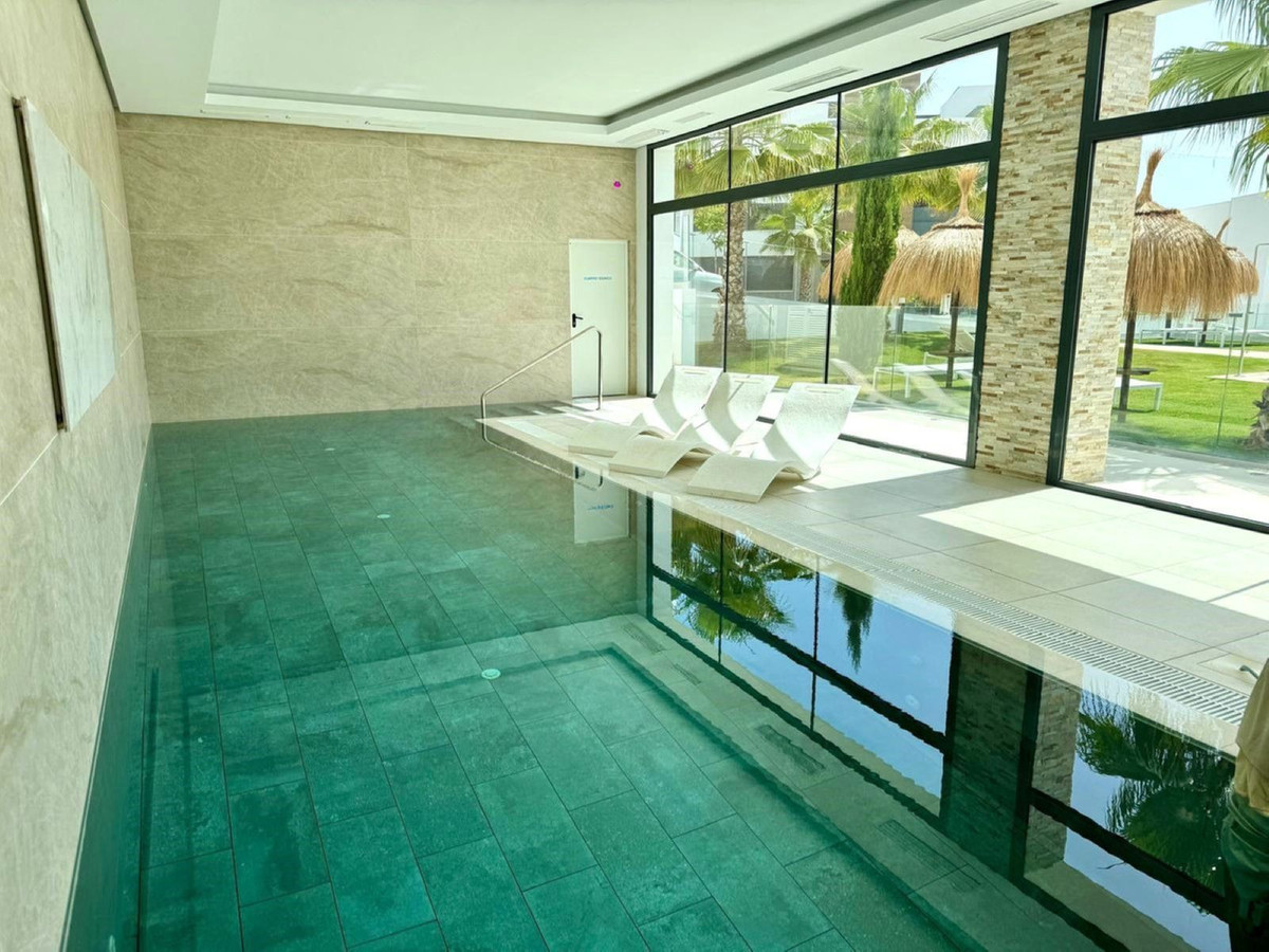 3 bedroom Apartments for sale in Cabopino – R4842436